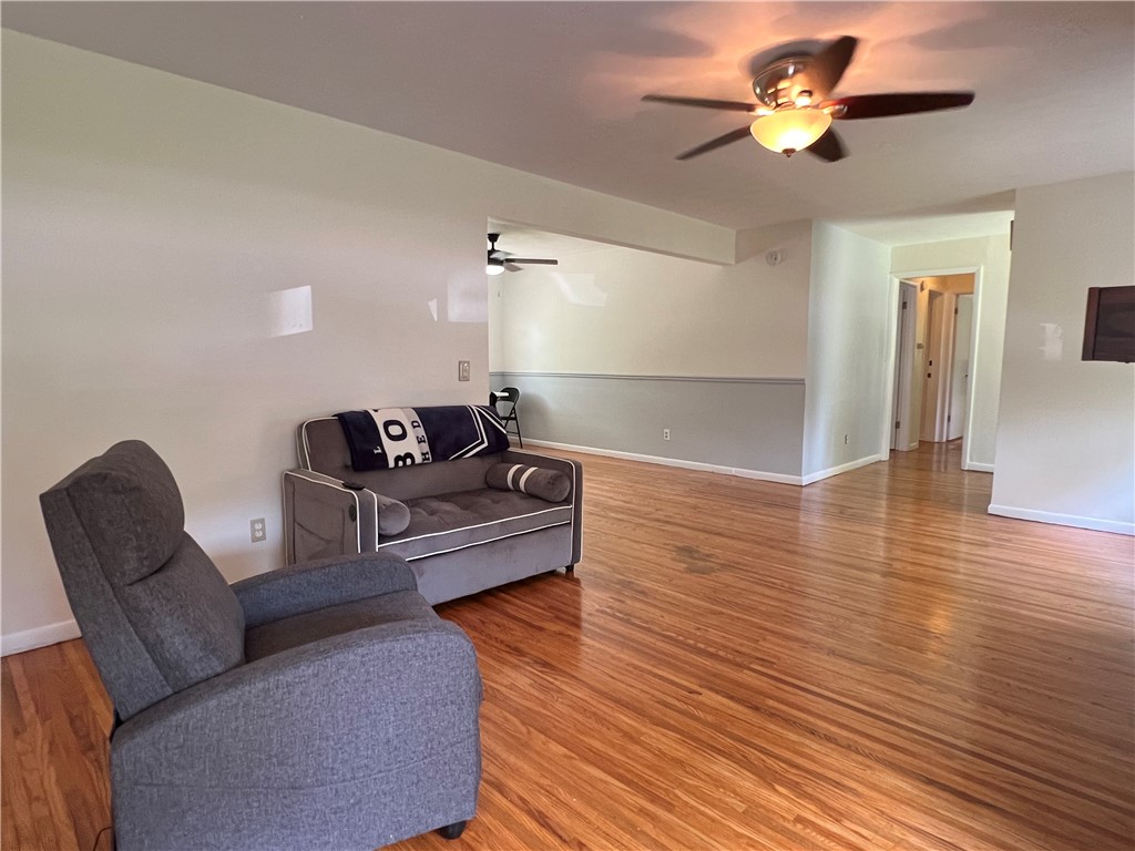 793 Helendale Road Irondequoit, NY 14609 - Photo 5 of 40