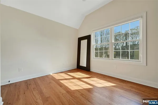 $7,500 | 1 Lindy Place, Old Tappan, NJ 07675