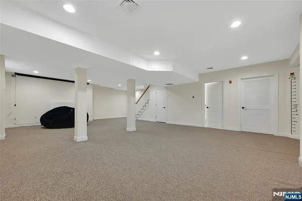 $7,500 | 1 Lindy Place, Old Tappan, NJ 07675