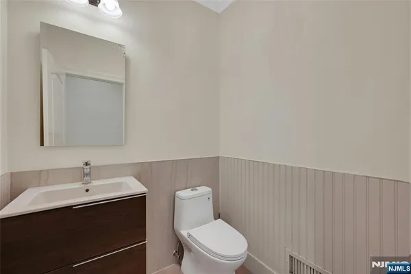 $7,500 | 1 Lindy Place, Old Tappan, NJ 07675