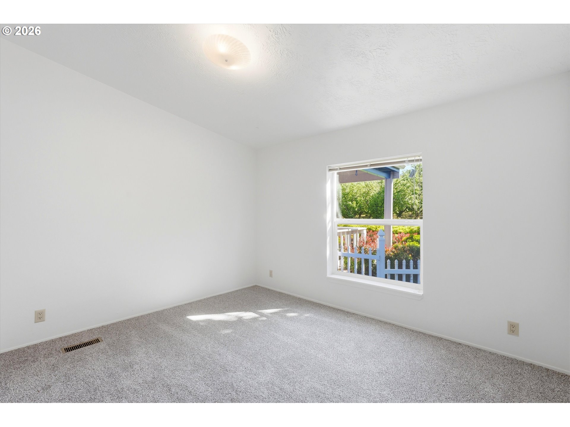 11661 Southwest Spring Hill Road Gaston, OR 97119 - Photo 21 of 45