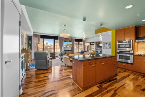 $1,025,000 | 645 Front Street, Unit 1604, San Diego, CA 92101