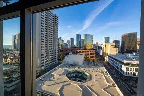 $1,025,000 | 645 Front Street, Unit 1604, San Diego, CA 92101