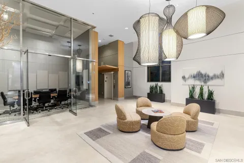 $1,025,000 | 645 Front Street, Unit 1604, San Diego, CA 92101