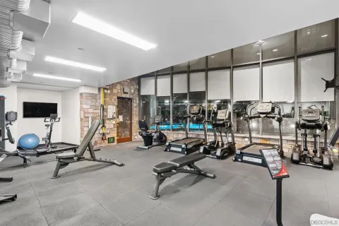 $1,025,000 | 645 Front Street, Unit 1604, San Diego, CA 92101