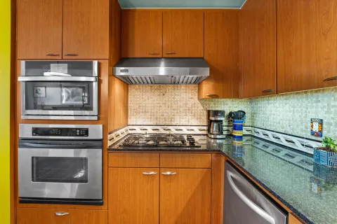 $1,025,000 | 645 Front Street, Unit 1604, San Diego, CA 92101