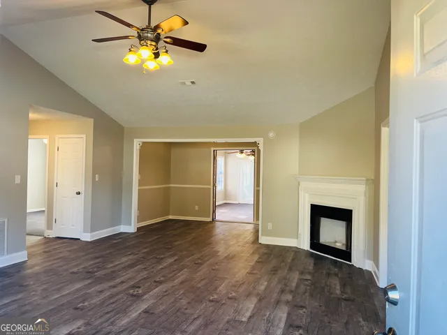 $1,595 | 2890 Garnet Way, College Park, GA 30349