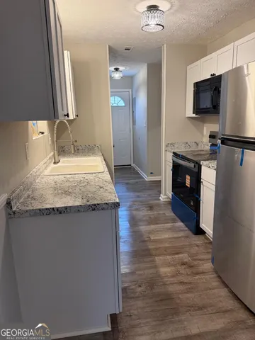 $1,595 | 2890 Garnet Way, College Park, GA 30349