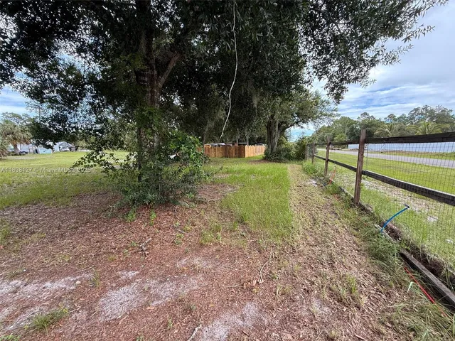 $2,000 | 751 Appaloosa Avenue, Unit 751, Clewiston, FL 33440