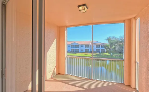 $1,700 | 4170 Central Sarasota Parkway, Unit 426, Sarasota, FL 34238