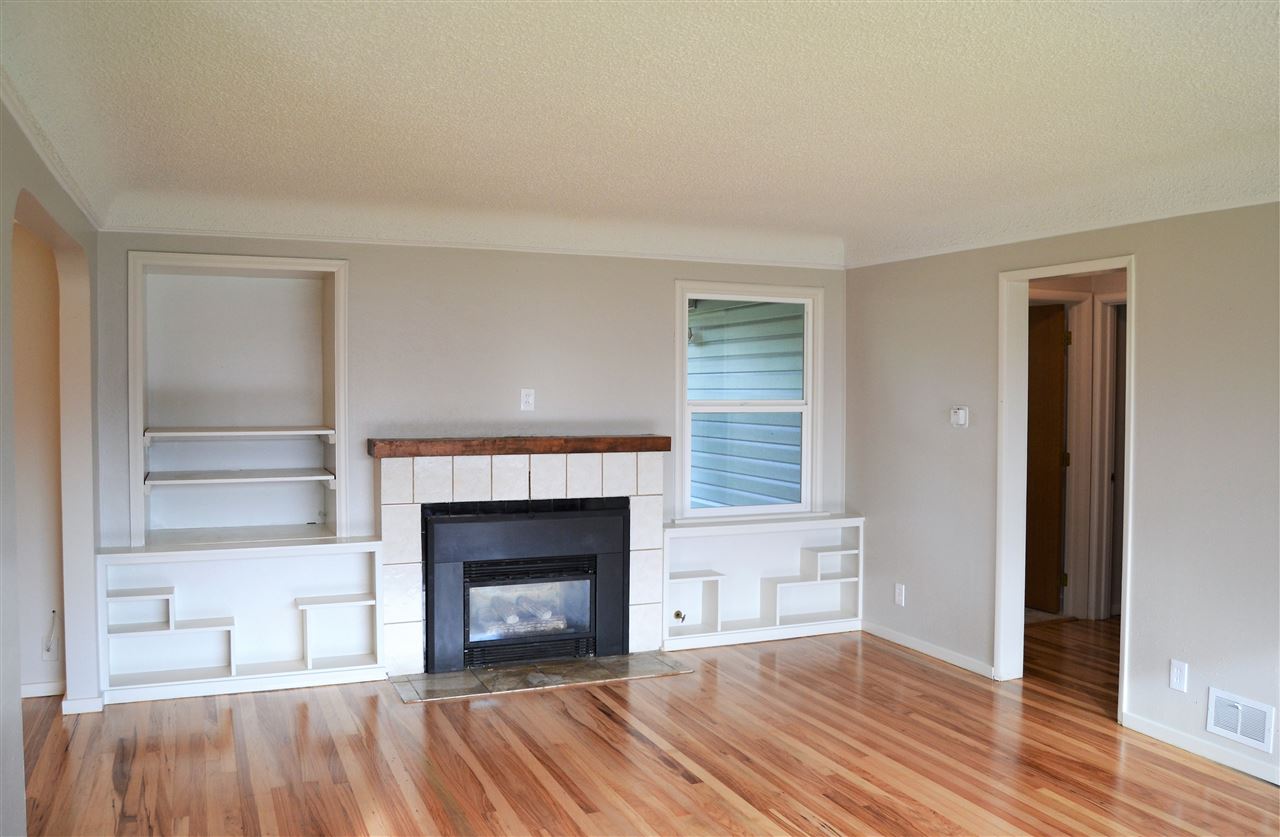 2123 North Lily Road Spokane Valley, WA 99212 - Photo 5 of 20
