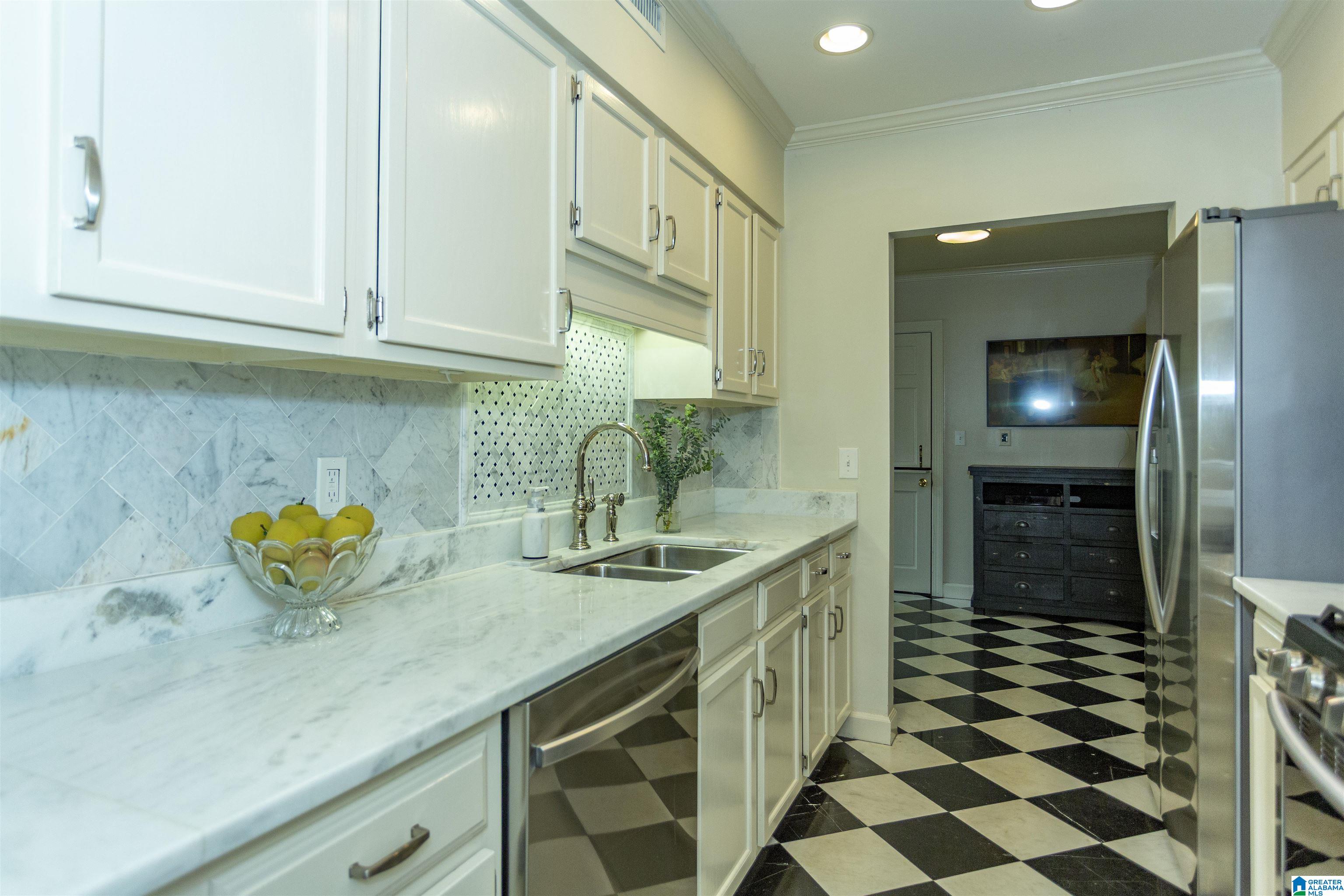 3806 Montclair Road Birmingham, AL 35213 - Photo 15 of 46
