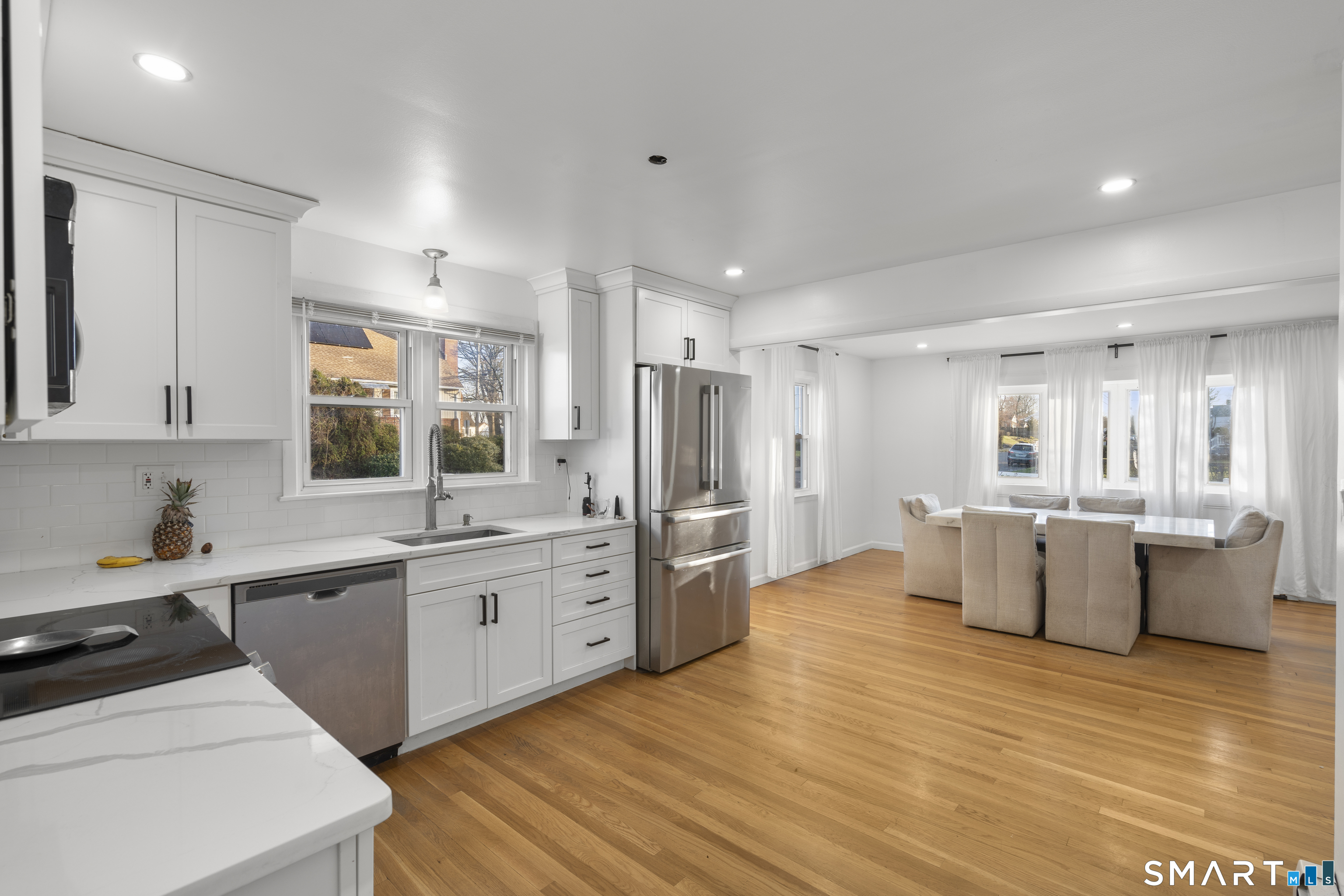 948 Wayne Street Bridgeport, CT 06606 - Photo 19 of 40