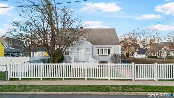 $485,000 | 948 Wayne Street, Bridgeport, CT 06606