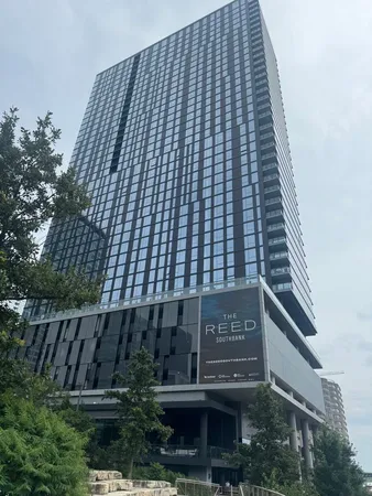 $3,000 | 234 West Polk Street, Unit 2906, Chicago, IL 60607