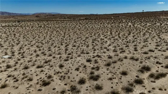 a view of a parking space