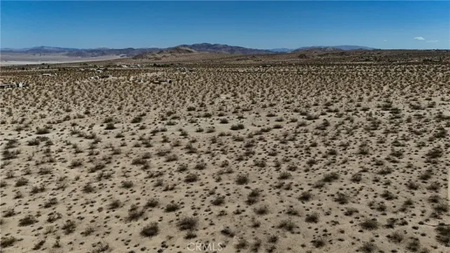 a view of a large building
