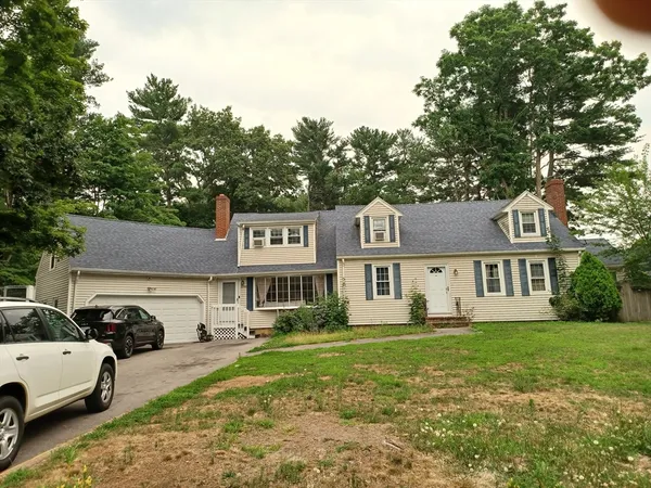 $834,142 | 1086 Burt Street, Taunton, MA 02780