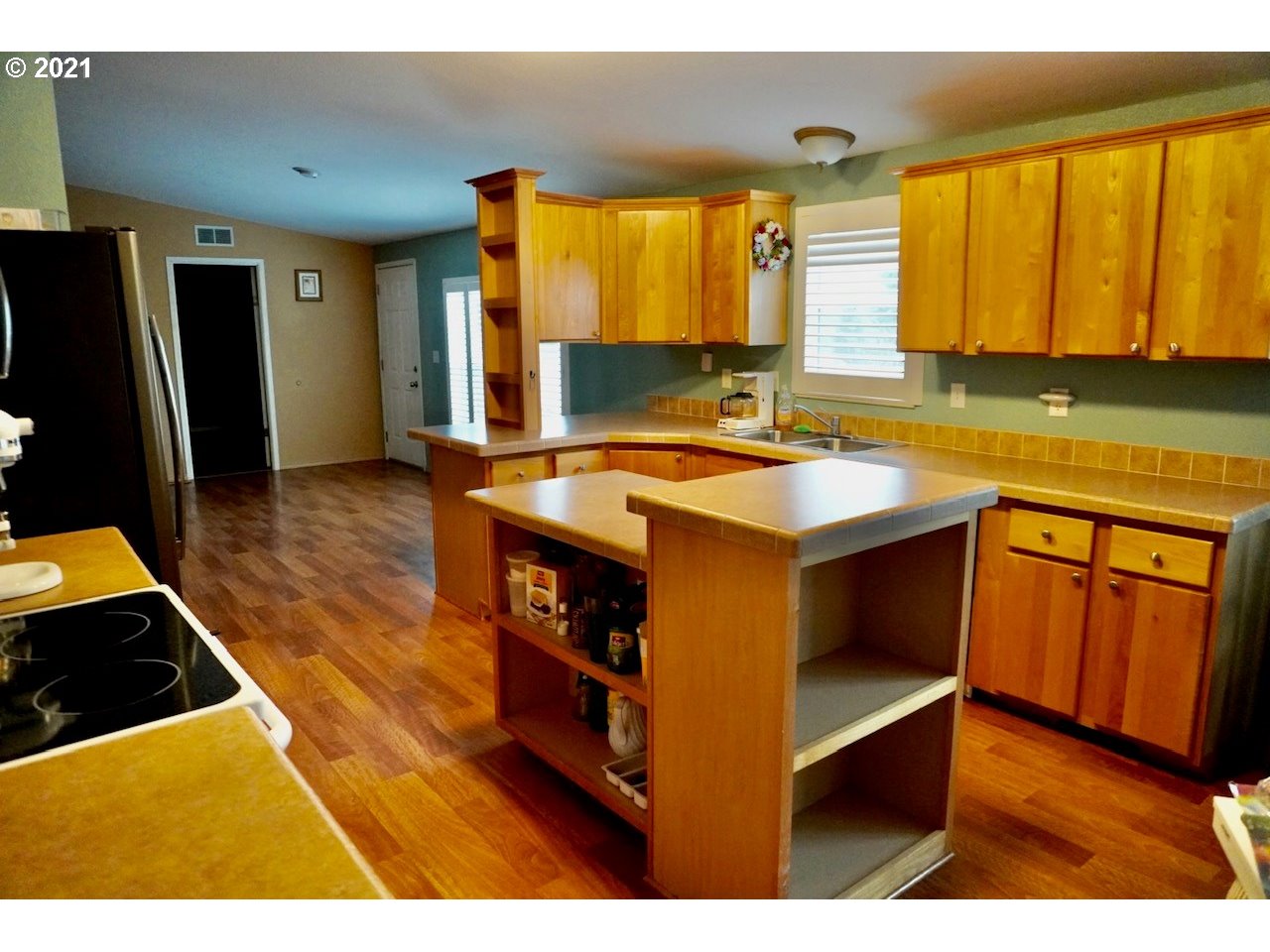 2888 Munsel Lake Road Florence, OR 97439 - Photo 6 of 19 Gallery Image 6