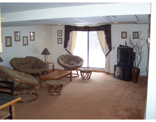15 King Philip Road Sharon, MA 02067 - Photo 7 of 11 Gallery Image 7