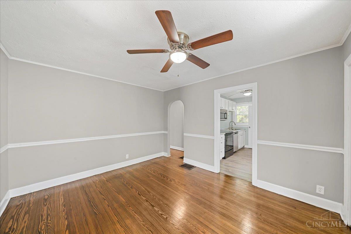 948 Nordyke Road Cincinnati, OH 45255 - Photo 12 of 24 Gallery Image 12