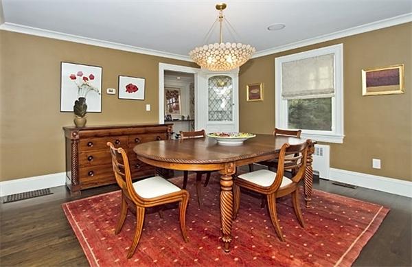 56 Gould Road Newton, MA 02468 - Photo 6 of 17