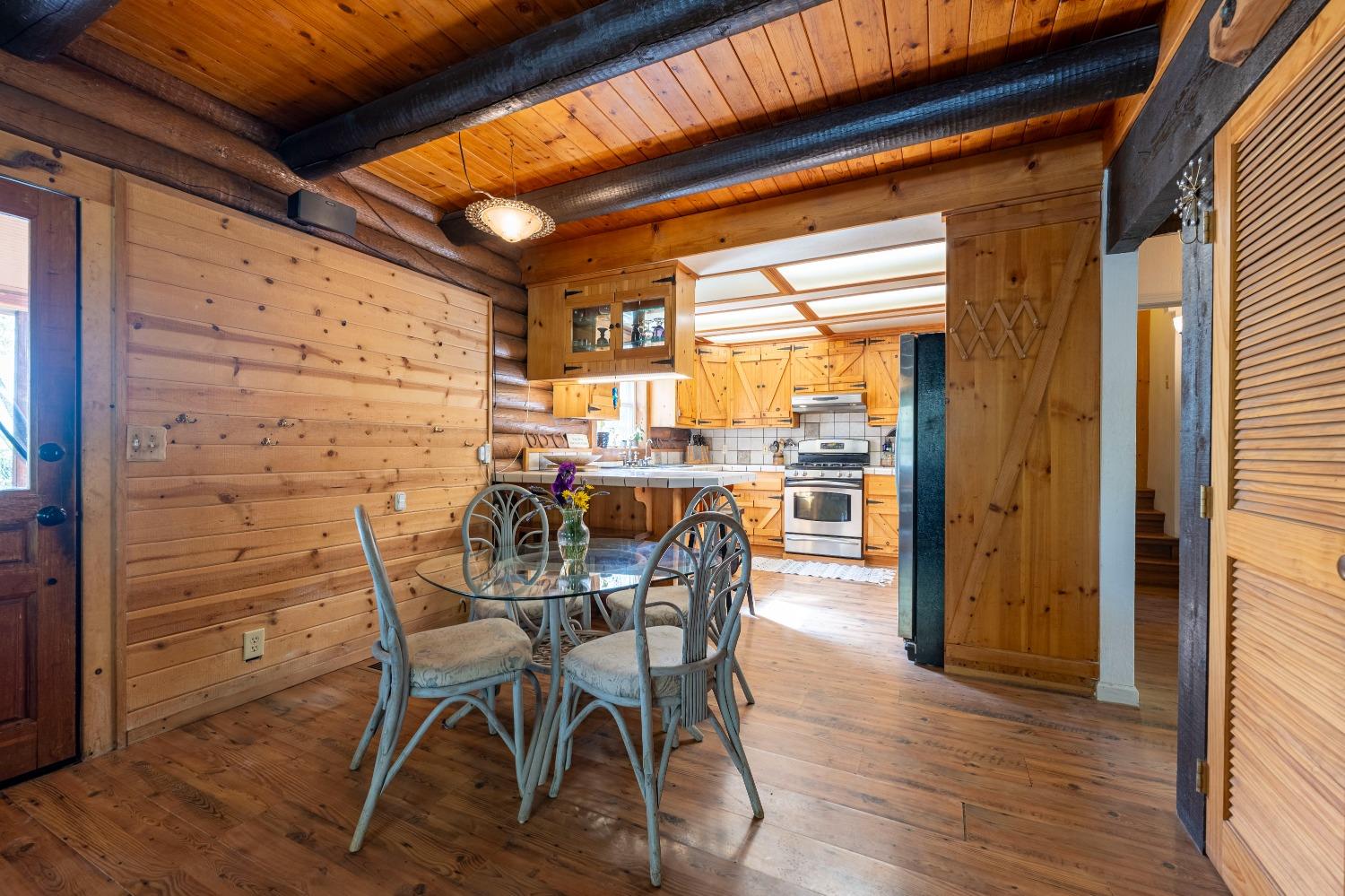 16100 Barbara Court Grass Valley, CA 95949 - Photo 14 of 86