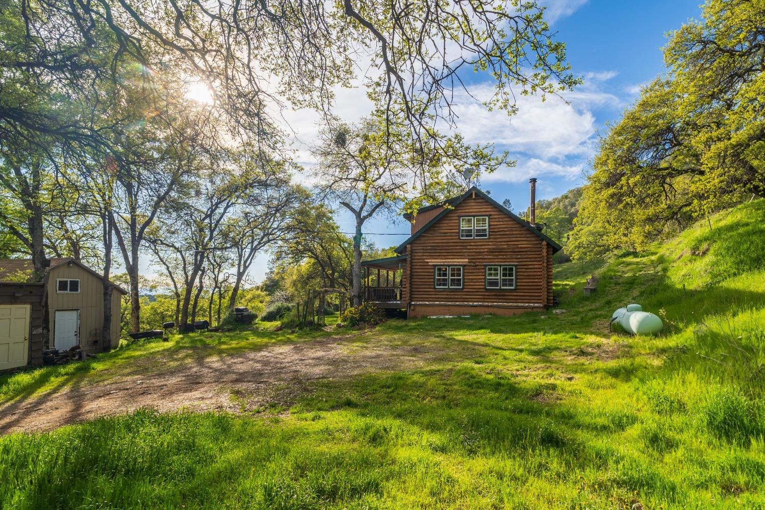 16100 Barbara Court Grass Valley, CA 95949 - Photo 47 of 86