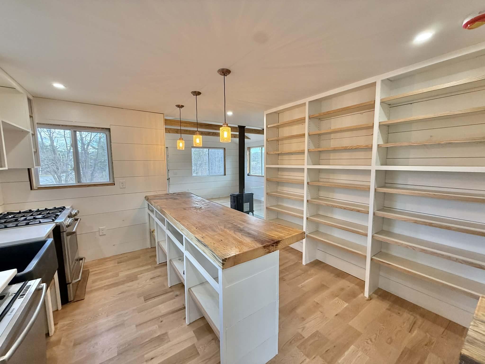 741 Webster Street Lewiston, ME 04240 - Photo 6 of 18 a1365014-e770-4219-bafa-e515b7a61c0d