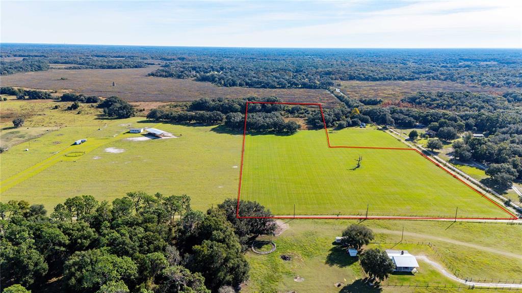 Southwest 60th Avenue Bushnell, FL 33513 - Photo 3 of 12 an aerial view of ocean boats and trees
