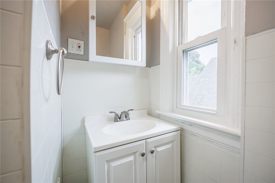 816 South Goodman Street Rochester, NY 14620 - Photo 22 of 33 Gallery Image 22