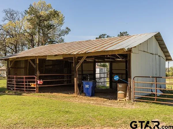$319,000 | 495 Wilcox Drive, Rusk, TX 75785