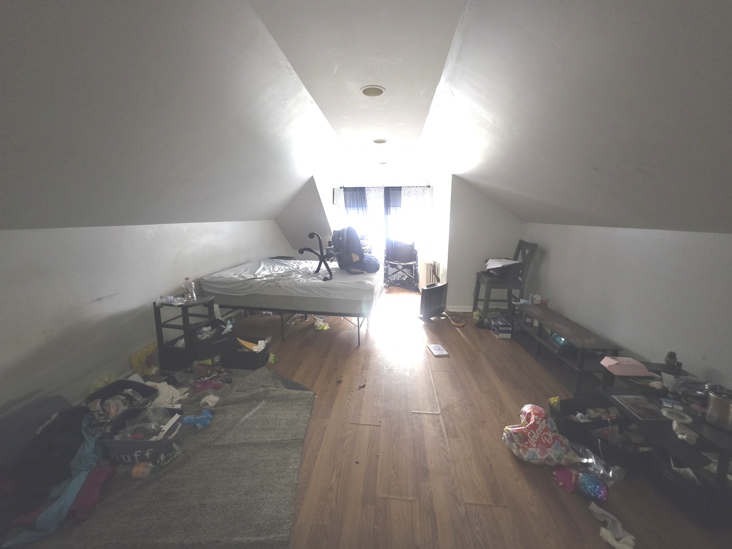 7545 South Merrill Avenue Chicago, IL 60649 - Photo 10 of 12 a living room with furniture