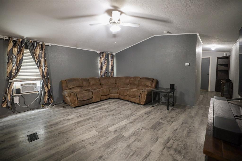 720 Red Oaks Farm Road Clyde, TX 79510 - Photo 9 of 32