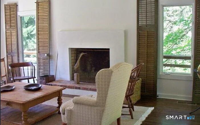 335 Greens Farms Road Westport, CT 06880 - Photo 4 of 15