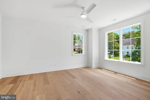 $5,295,000 | 6008 Oakdale Road, McLean, VA 22101