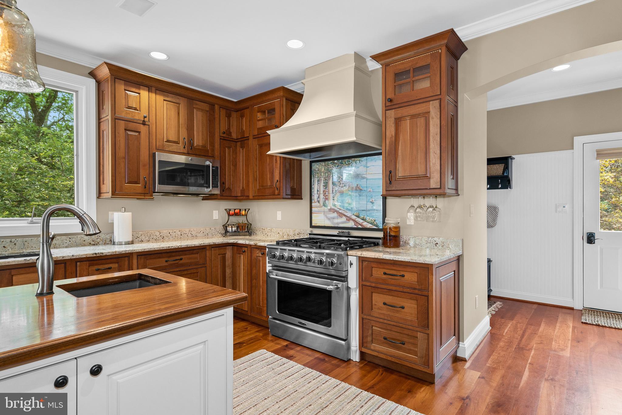 105 North Rolling Road Baltimore, MD 21228 - Photo 20 of 66