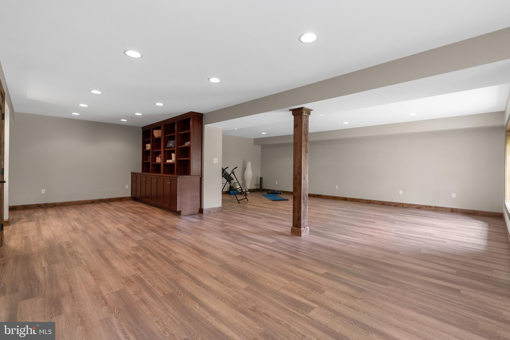 105 North Rolling Road Baltimore, MD 21228 - Photo 48 of 66