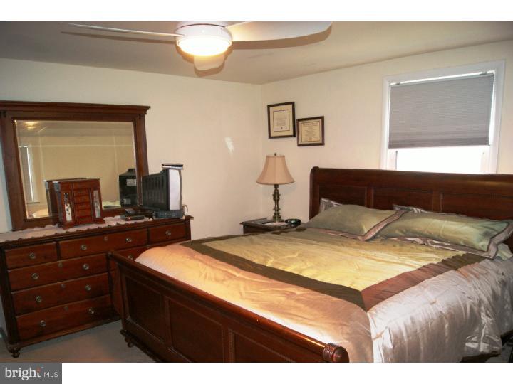 914 East Cathedral Road Philadelphia, PA 19128 - Photo 10 of 18 Gallery Image 10