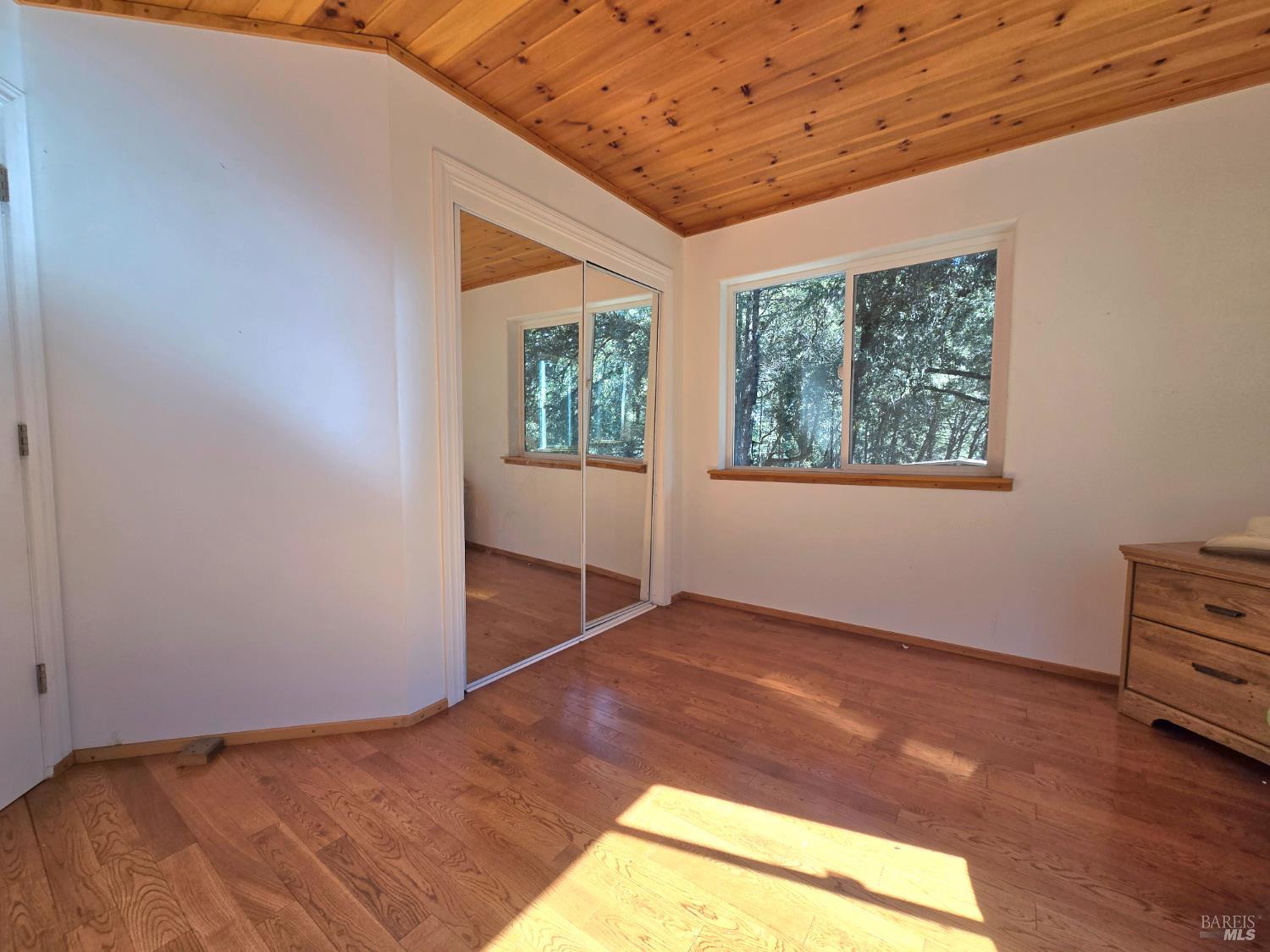 36193 Covelo Road Willits, CA 95490 - Photo 13 of 31