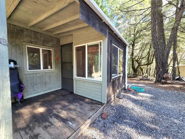 $340,000 | 36193 Covelo Road, Willits, CA 95490