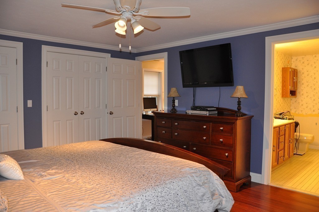 806 Treasure Island Road, Unit 806 Webster, MA 01570 - Photo 15 of 26 Gallery Image 15