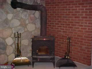 99 Line Road Trenton, NJ 08690 - Photo 3 of 6