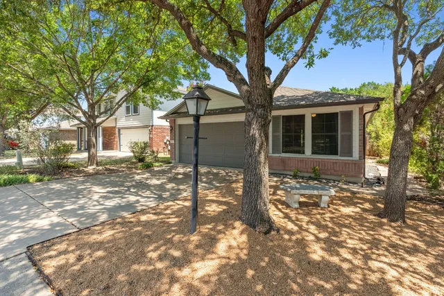 $1,900 | 1700 Canon Yeomans Trail, Austin, TX 78748