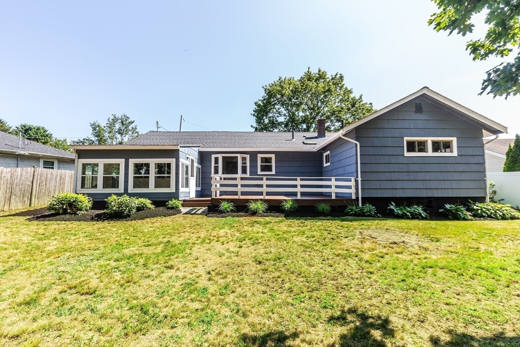 9 Rebecca Road Canton, MA 02021 - Photo 17 of 20