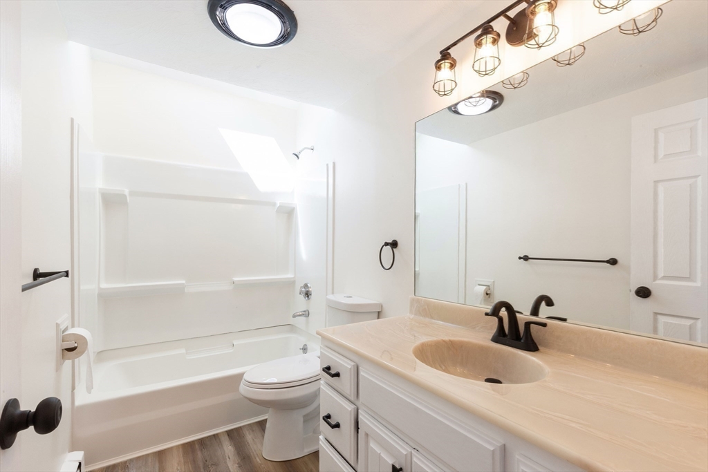 9 Rebecca Road Canton, MA 02021 - Photo 10 of 20