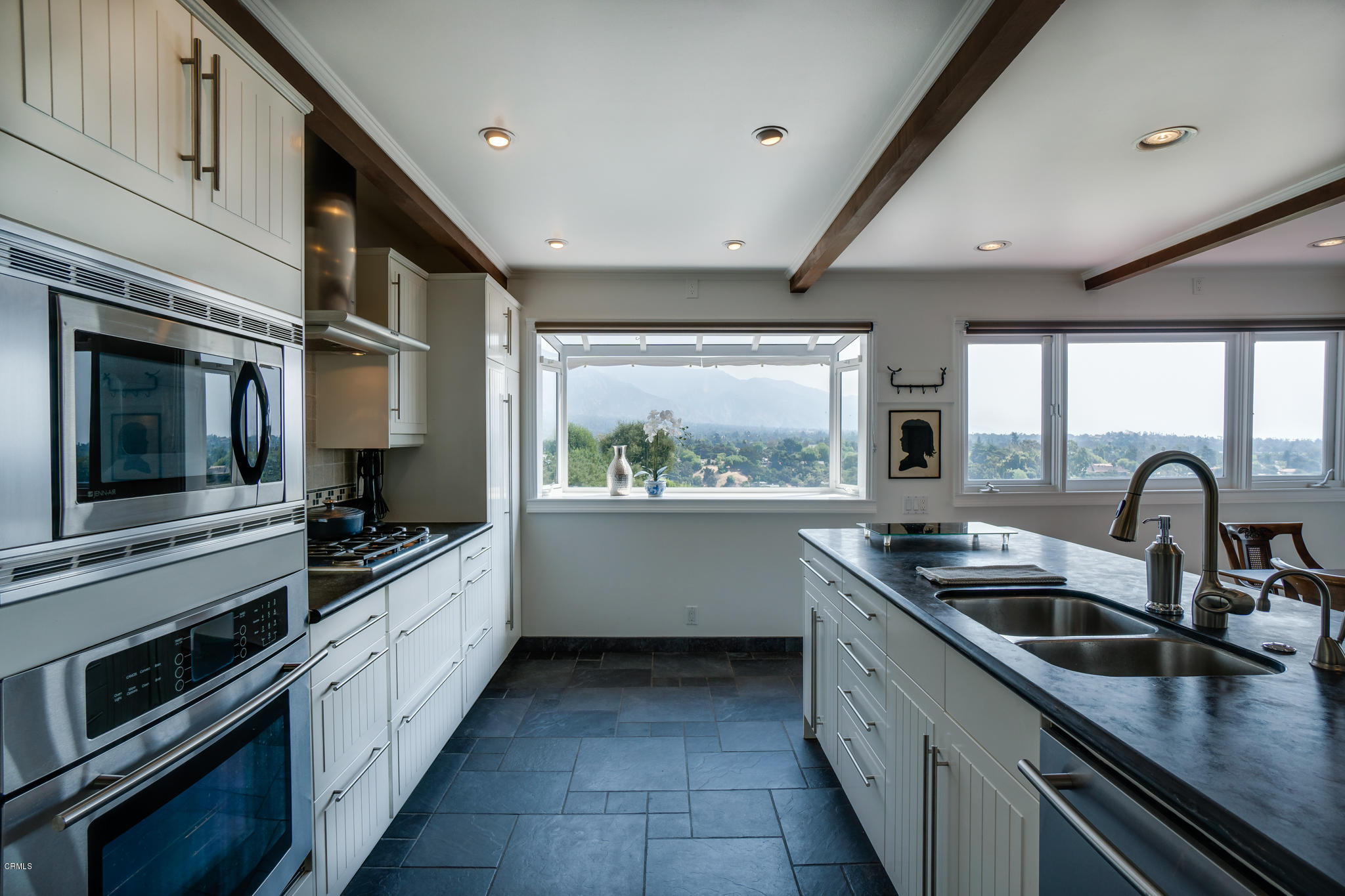 1820 Devon Road Pasadena, CA 91103 - Photo 20 of 54 DSC08061