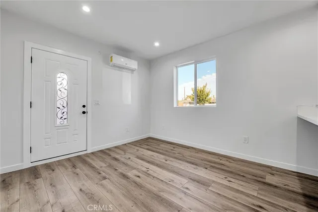 $2,475 | 1020 Dennis Avenue, Unit B, Simi Valley, CA 93065