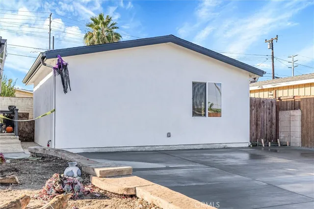 $2,475 | 1020 Dennis Avenue, Unit B, Simi Valley, CA 93065