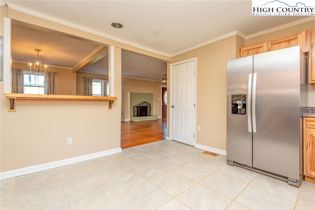 469 Smith Dixon Road Crumpler, NC 28617 - Photo 6 of 45 Gallery Image 6